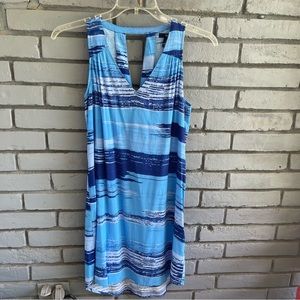 Gap sleeveless dress in gorgeous blues. Size S